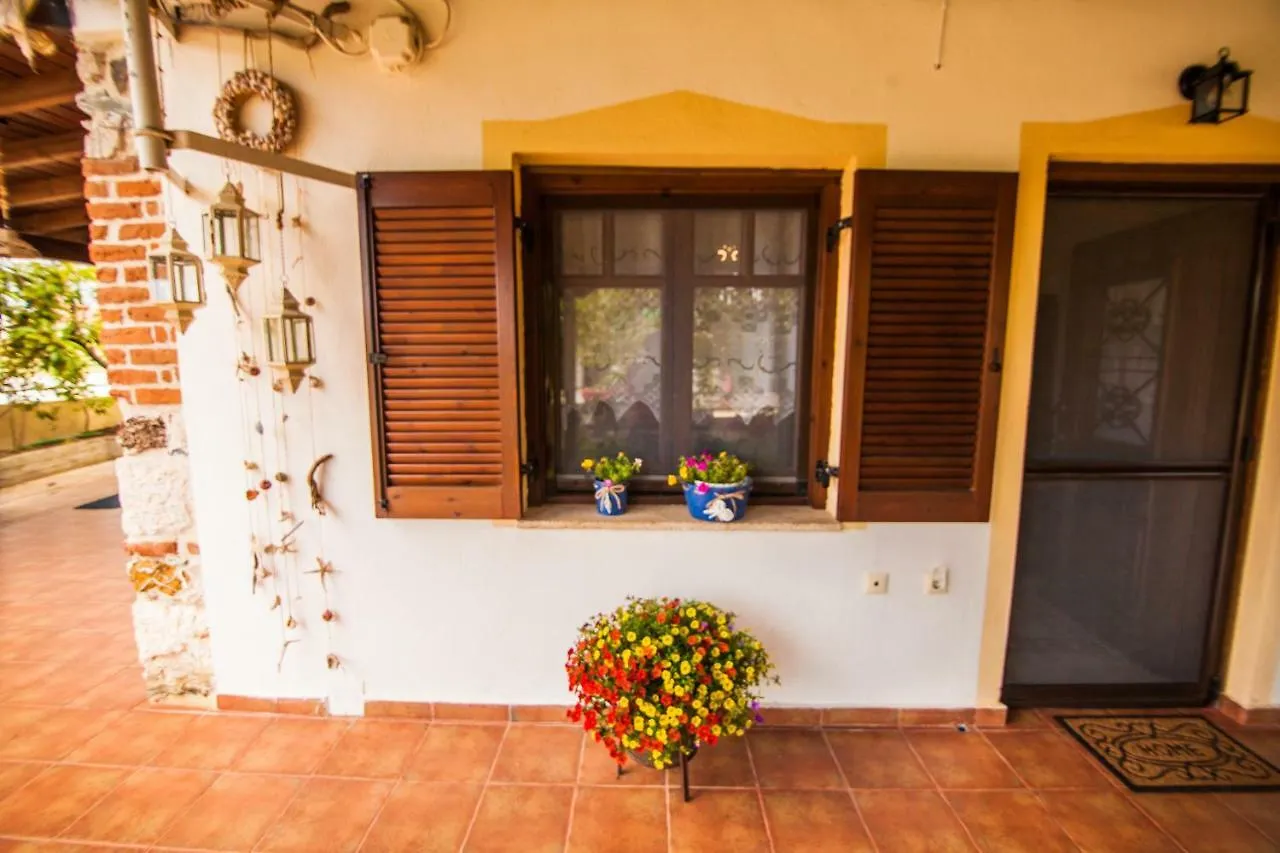Holiday home Millers Guest House Kalyves Polygyrou